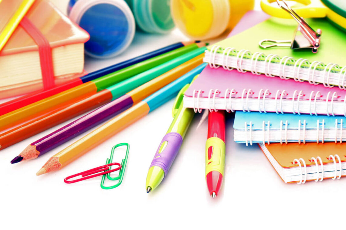 色鉛筆と文房具
